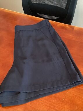 Max Studio Black Shorts NWT